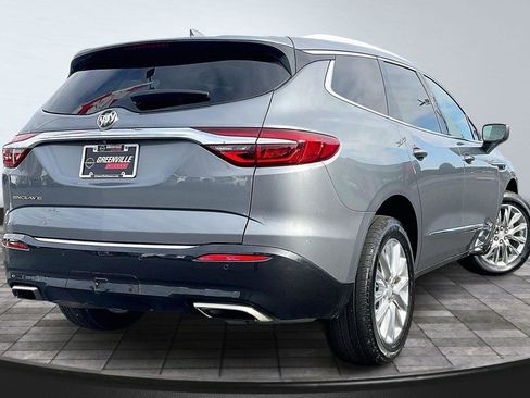Used 2020 Buick Enclave Premium w/ Sun and Sites Package image 14