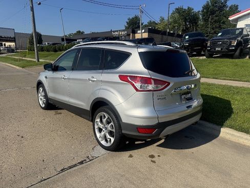 Used 2014 Ford Escape Titanium w/ Equipment Group 401A AWD/4WD image 3
