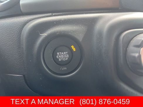 Used 2023 Jeep Gladiator Sport AWD/4WD image 28