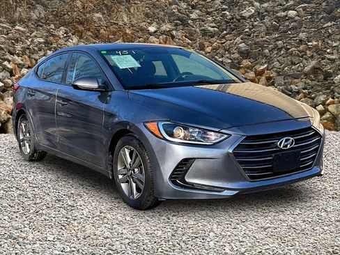 Used 2018 Hyundai Elantra SEL image 9