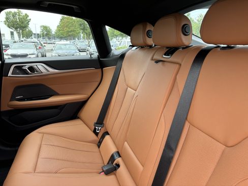 Used 2023 BMW i4 eDrive35 w/ Premium Package RWD image 33