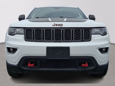 Used 2020 Jeep Grand Cherokee Trailhawk image 2