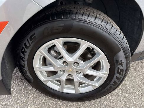 Used 2024 Chevrolet Equinox LT AWD/4WD image 10