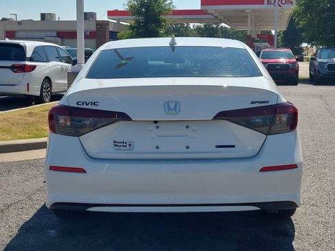 Certified 2026 Honda Civic Sport image 4