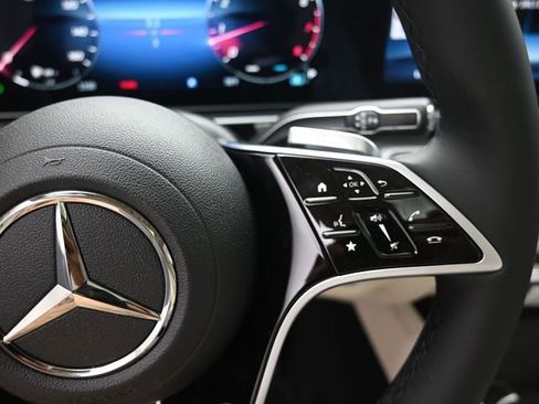 New 2026 Mercedes-Benz GLE 350 4MATIC image 17