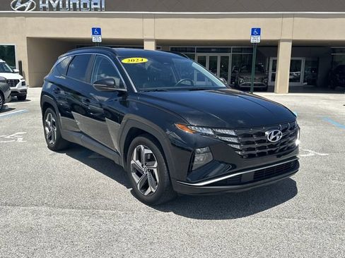 Certified 2024 Hyundai Tucson SEL w/ Convenience Package FWD image 4