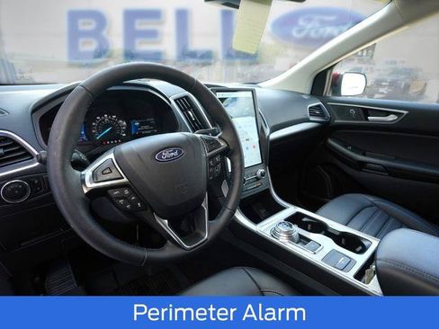 Certified 2024 Ford Edge SEL w/ Convenience Package AWD/4WD image 11