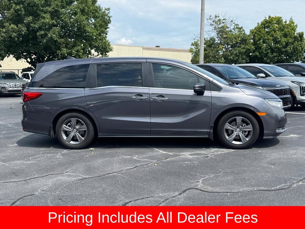 Used 2024 Honda Odyssey EX image 2