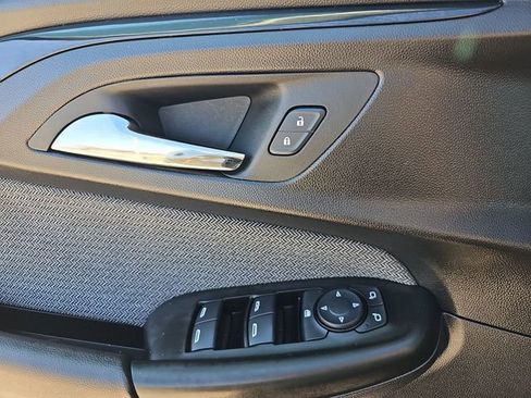 Used 2023 Chevrolet TrailBlazer LS image 22