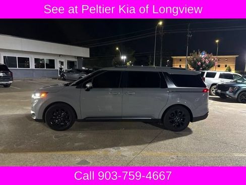 Used 2024 Kia Carnival SX Prestige FWD image 4