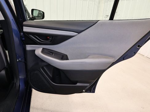 Used 2020 Subaru Legacy image 14