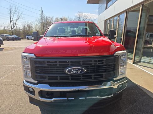 Used 2024 Ford F250 XL w/ FX4 Off-Road Package AWD/4WD image 4