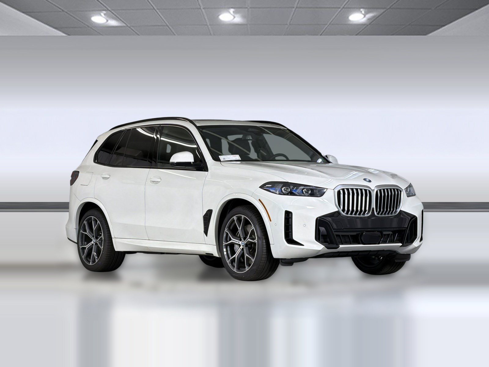 Used 2026 BMW X5 xDrive50e w/ M Sport Package AWD/4WD image 7