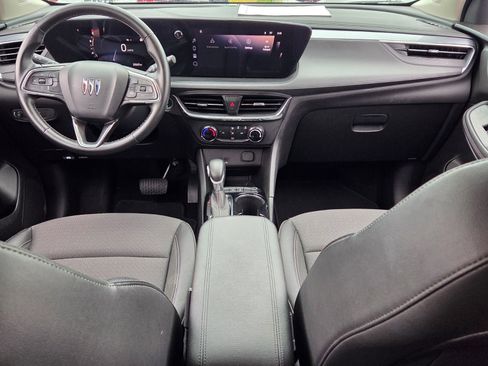 Used 2025 Buick Encore GX Preferred FWD image 8