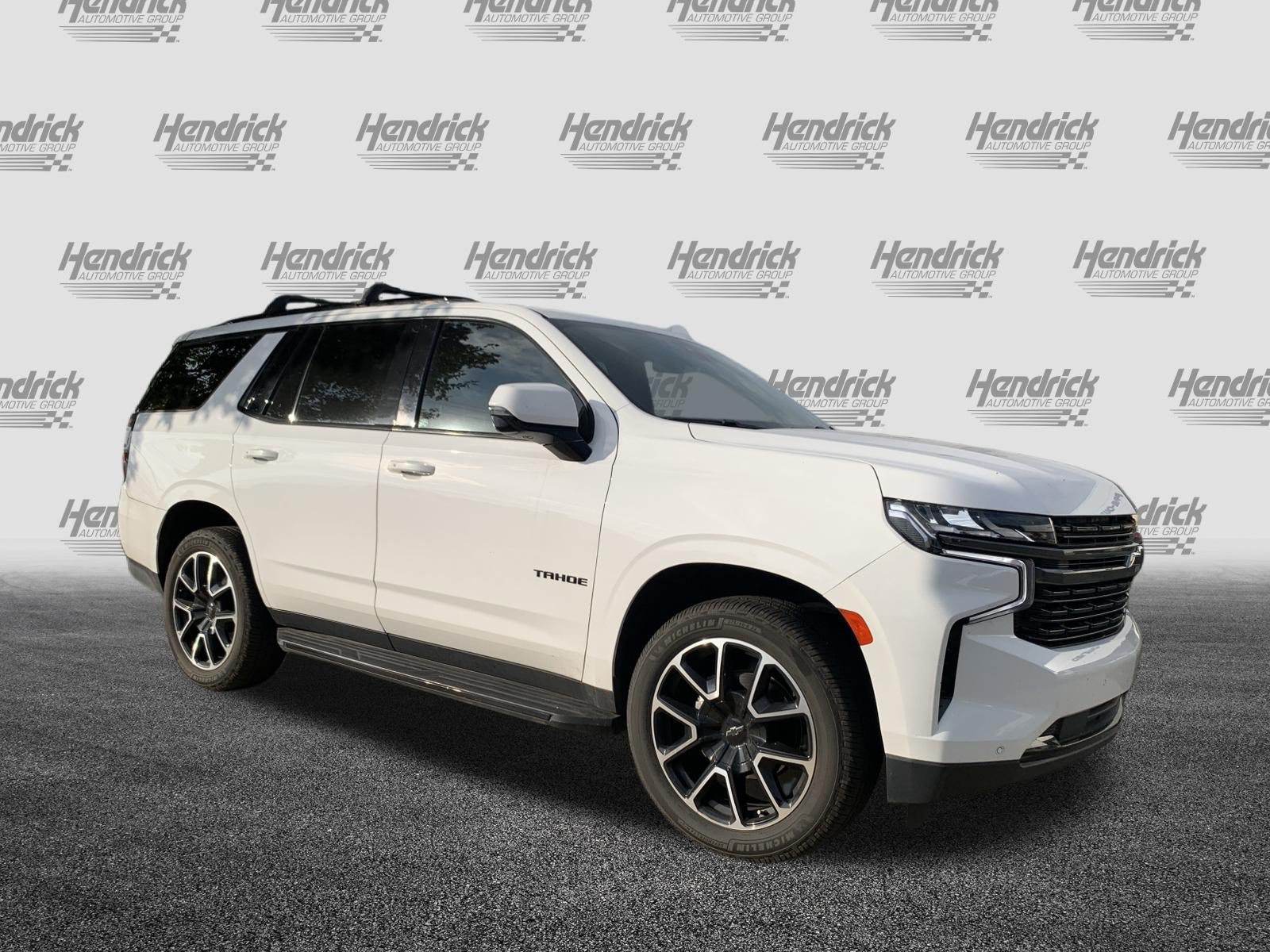 Used 2022 Chevrolet Tahoe RST w/ Luxury Package AWD/4WD image 2