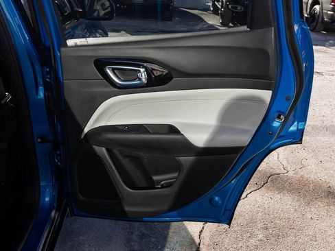 Used 2026 Jeep Compass Limited image 15