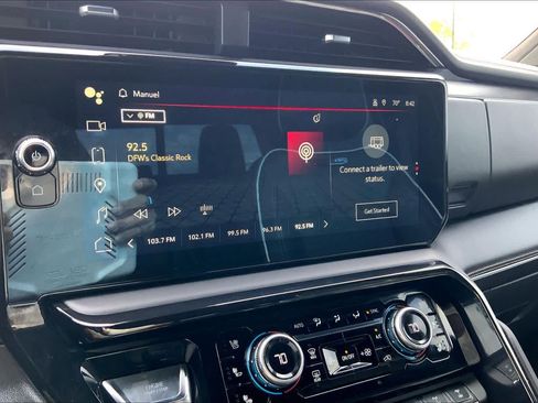 Used 2024 GMC Sierra 1500 AT4X image 33