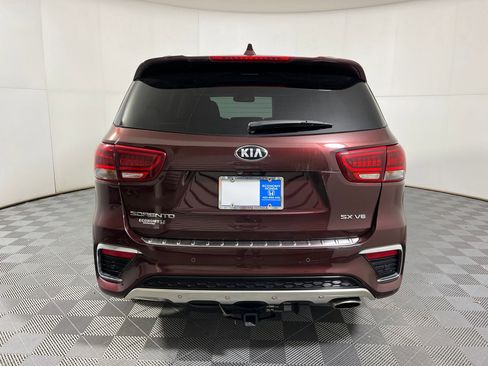 Used 2019 Kia Sorento SX image 8