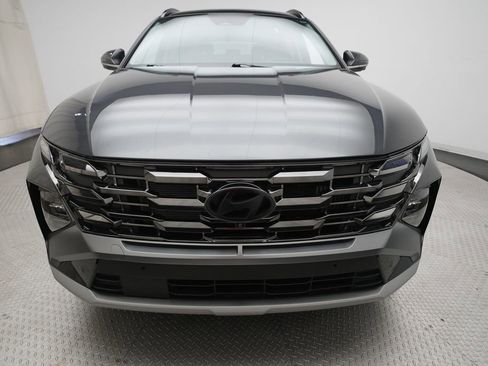 Used 2025 Hyundai Tucson Limited AWD/4WD image 22