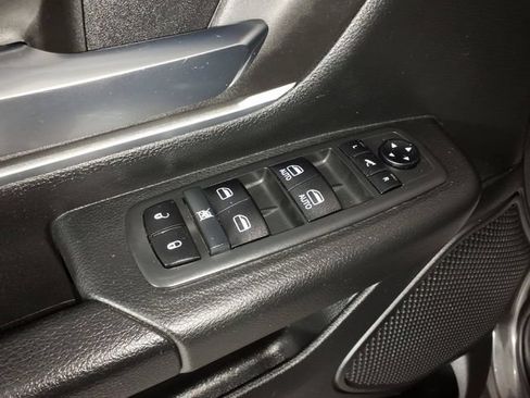Used 2021 RAM 1500 Big Horn AWD/4WD image 13