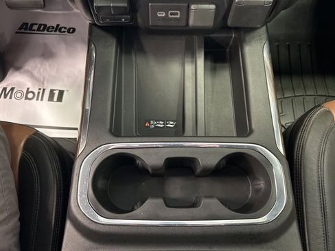 Used 2020 Chevrolet Silverado 2500 High Country w/ Z71 Off-Road Package image 29