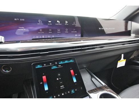 New 2026 Cadillac Escalade Luxury w/ Touring Package image 16
