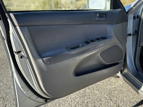 Used 2003 Toyota Camry LE image 18