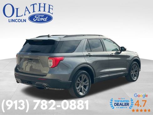 Used 2023 Ford Explorer XLT w/ Equipment Group 202A image 5