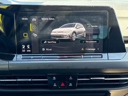 Used 2022 Volkswagen GTI Autobahn FWD image 31