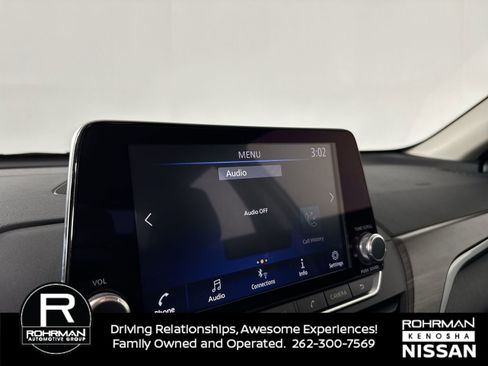 Certified 2024 Nissan Altima 2.5 SV image 6