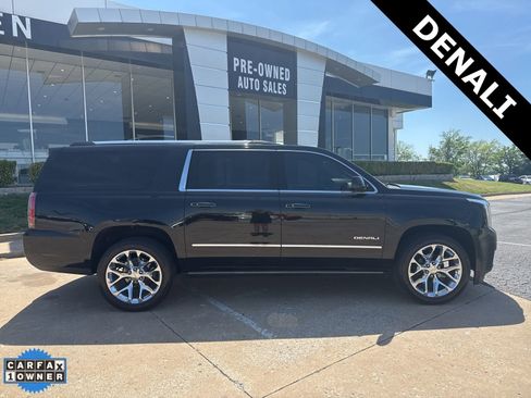Used 2019 GMC Yukon XL Denali w/ Denali Ultimate Package image 2