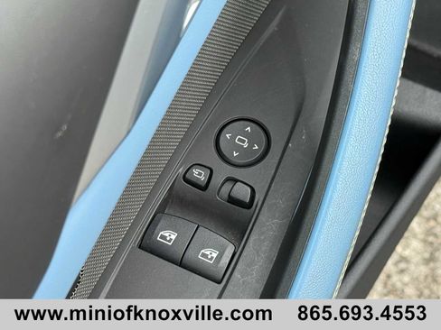 Used 2024 BMW M4 Competition image 17