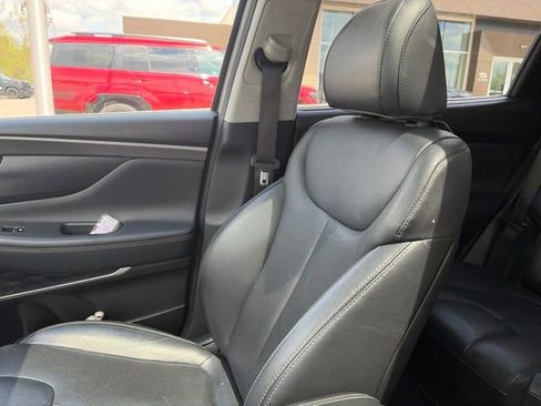 Used 2019 Hyundai Santa Fe Limited AWD/4WD image 9