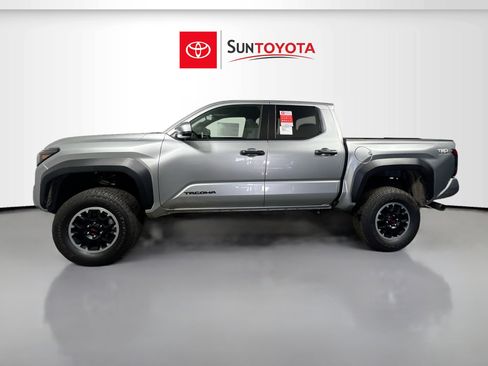 New 2025 Toyota Tacoma TRD Off-Road image 7
