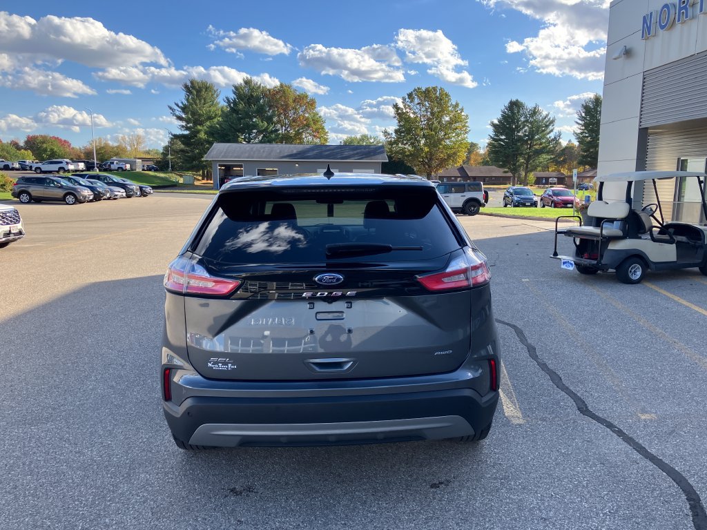 Used 2024 Ford Edge SEL w/ Convenience Package AWD/4WD image 8