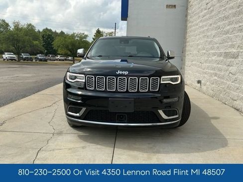 Used 2018 Jeep Grand Cherokee Summit AWD/4WD image 10