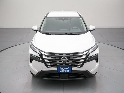 Used 2024 Nissan Rogue SV AWD/4WD image 9