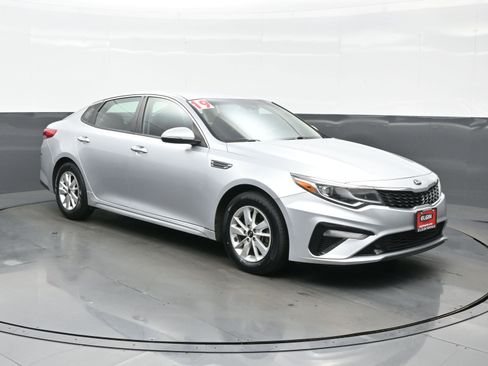 Used 2019 Kia Optima LX image 8