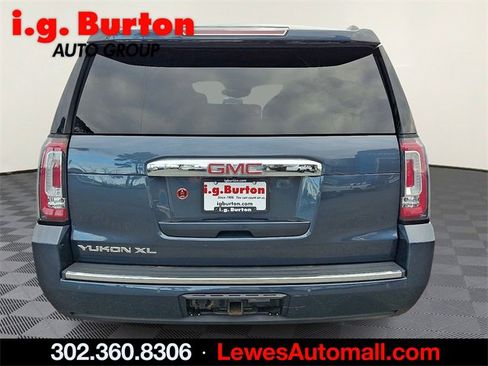Used 2019 GMC Yukon XL Denali w/ Denali Ultimate Package image 5