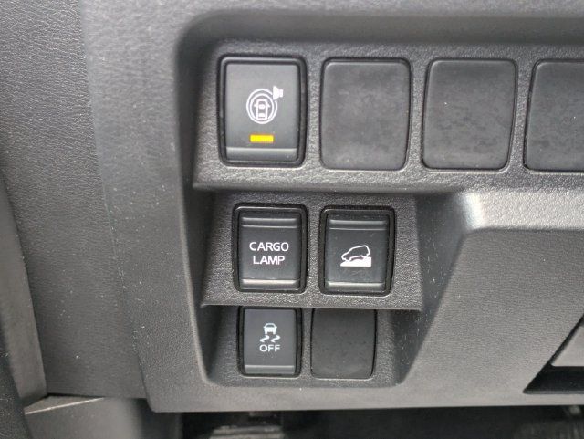 Used 2022 Nissan Frontier SV w/ Technology Package AWD/4WD image 23