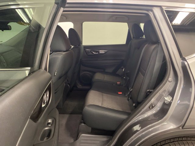 Used 2019 Nissan Rogue S w/ Special Edition Package AWD/4WD image 18