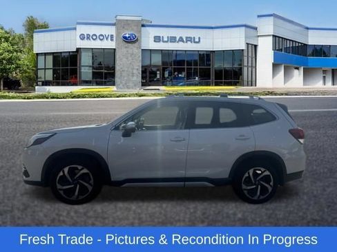 Used 2024 Subaru Forester Touring AWD/4WD image 2
