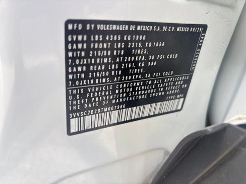 Used 2026 Volkswagen Taos SE FWD image 30