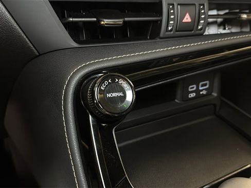 Certified 2023 Lexus NX 350 AWD image 33