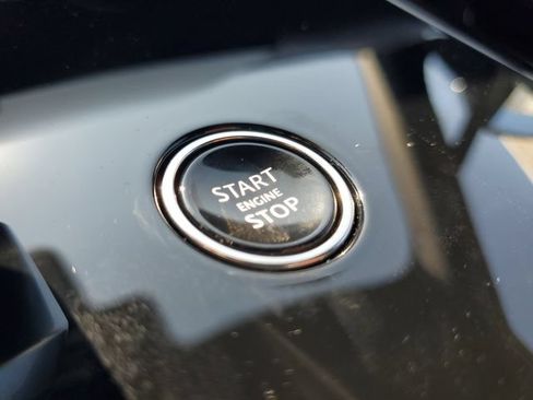 New 2025 Land Rover Range Rover Sport SE AWD/4WD image 29