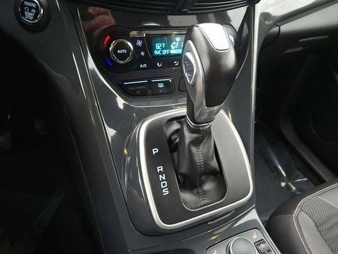 Used 2013 Ford Escape Titanium w/ Class II Trailer Tow Pkg image 14