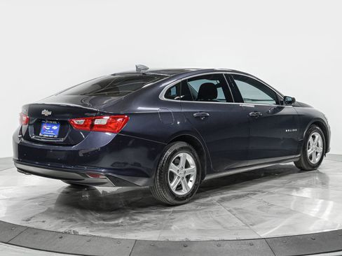 Used 2022 Chevrolet Malibu LS image 8