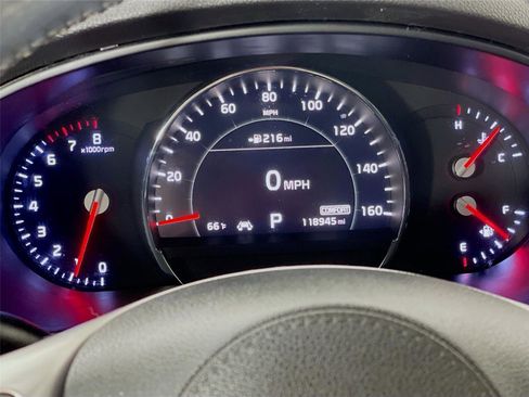 Used 2020 Kia Sorento EX image 16