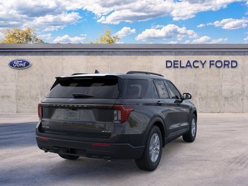 New 2026 Ford Explorer Active AWD/4WD image 8