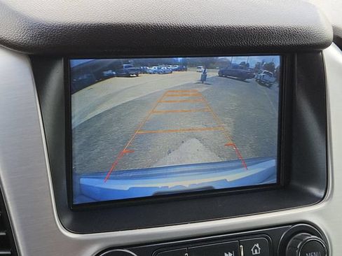 Used 2017 GMC Yukon SLT w/ HD Trailering Package RWD image 16